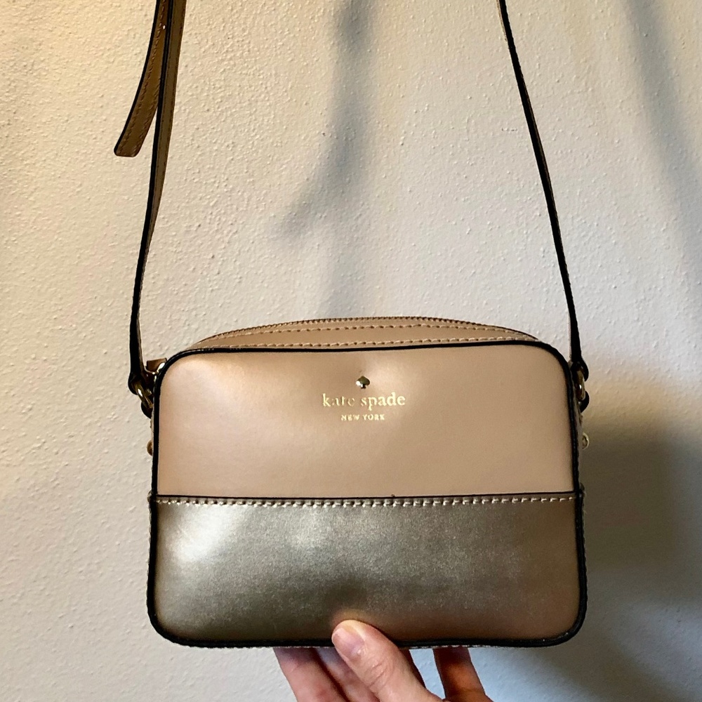 Kate Spade Color Block Beige Gold Cross Body Purse
